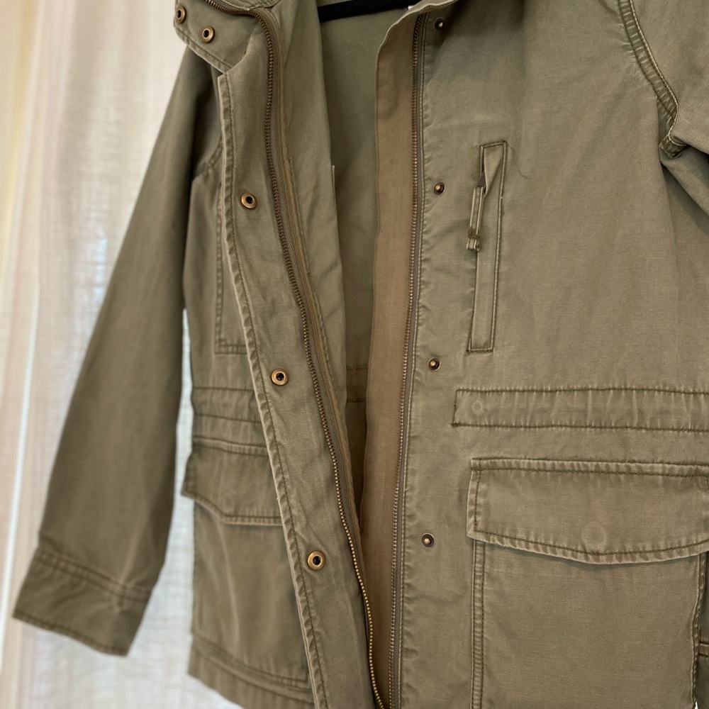Flattering Military Style Jacket - Picture 6 of 10